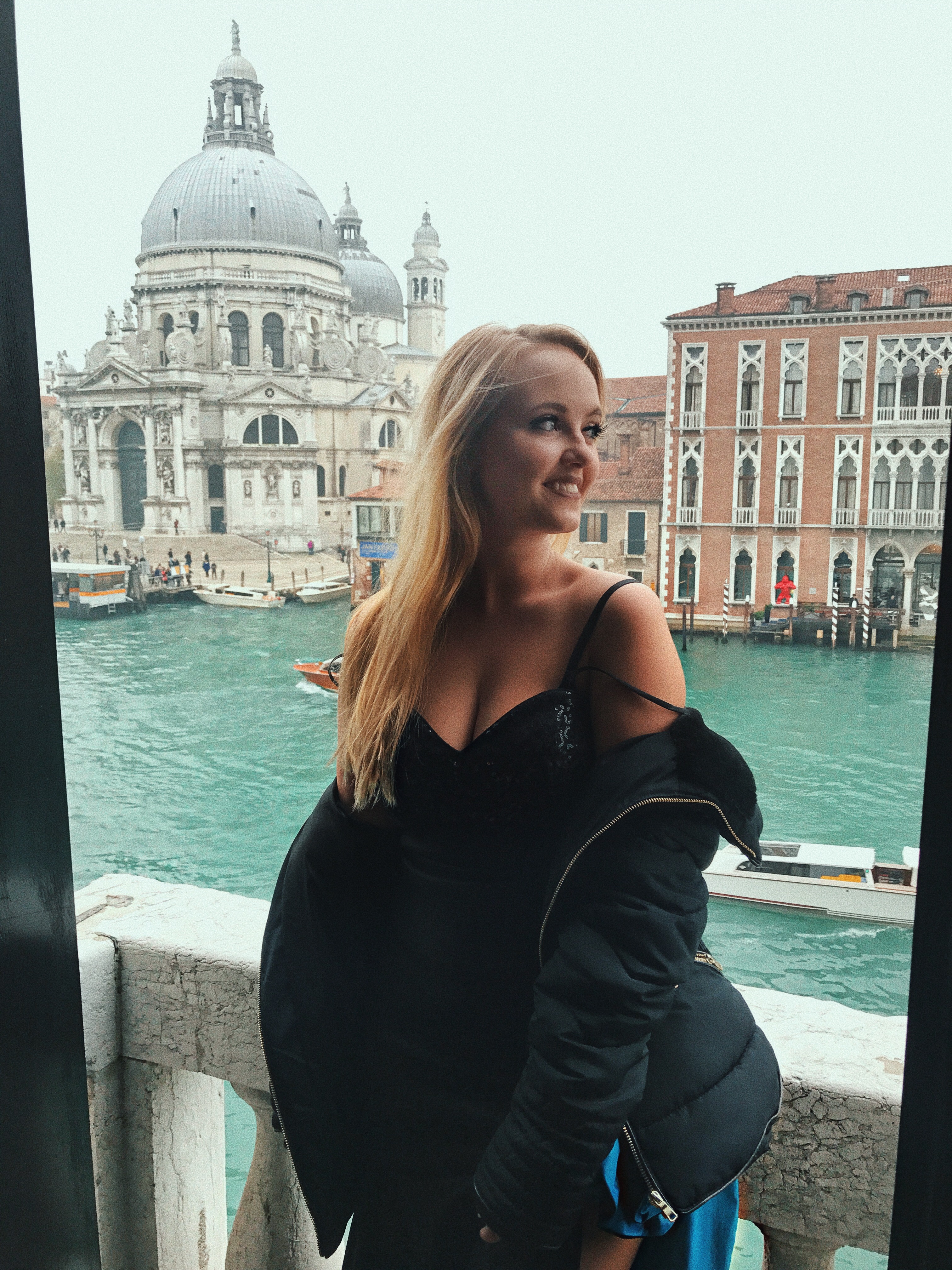 Processed with VSCO with c9 preset