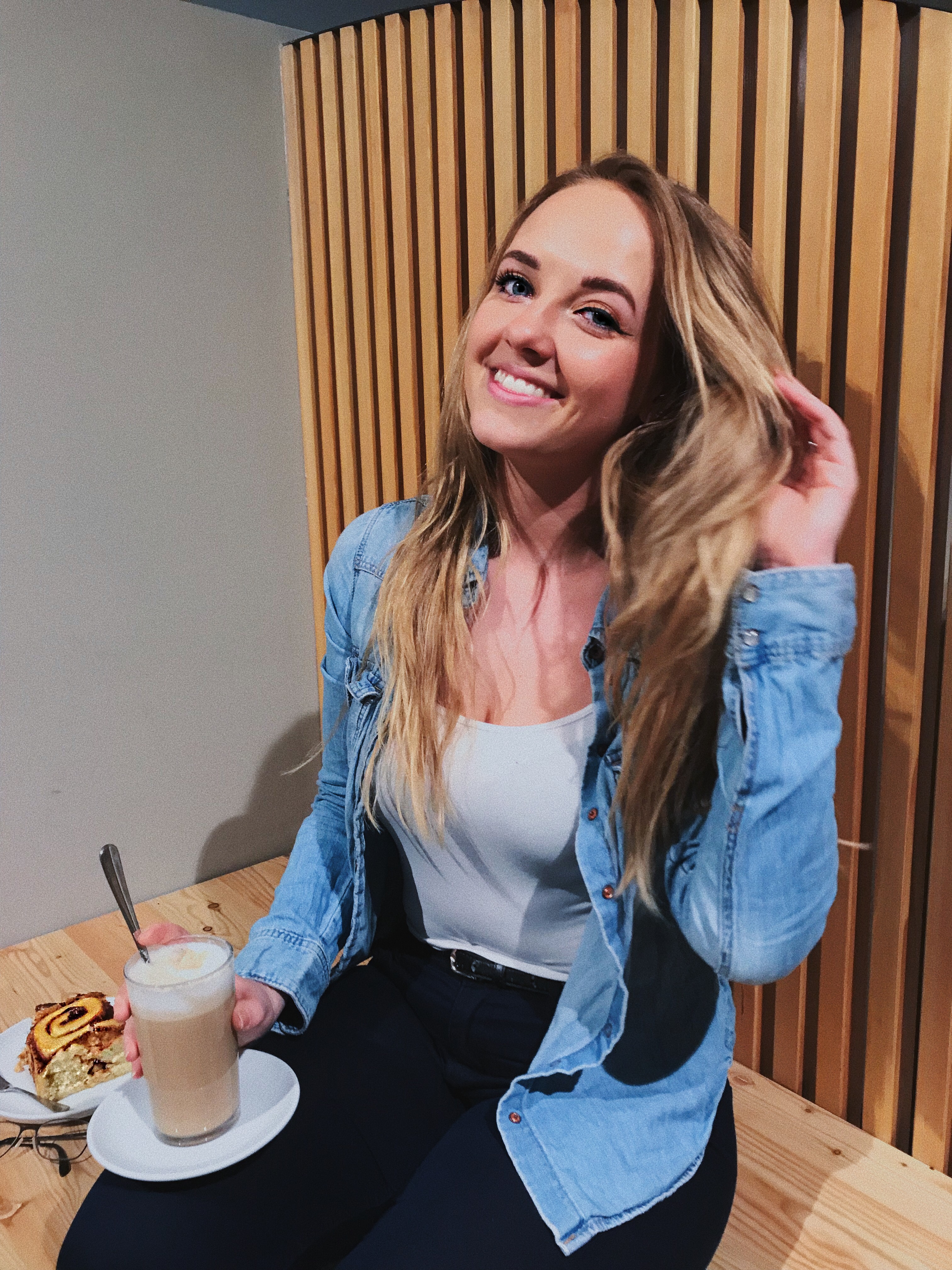 Processed with VSCO with 4 preset